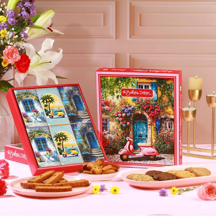 The Baker's Dozen Stories Sweet Celebration Hamper Biscuits Gift Pack - 111 g