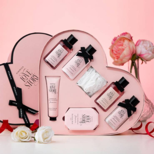 Kimirica Love Story Moment Gift Set - 1 pack (7 pieces)