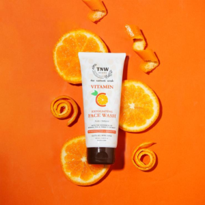 TNW The Natural Wash Vitamin C Exfoliating Face Wash - 100 ml