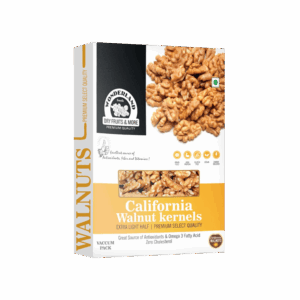 Wonderland Foods California Walnut Kernels (Akhrot Giri) Extra Light Halves - 200 g